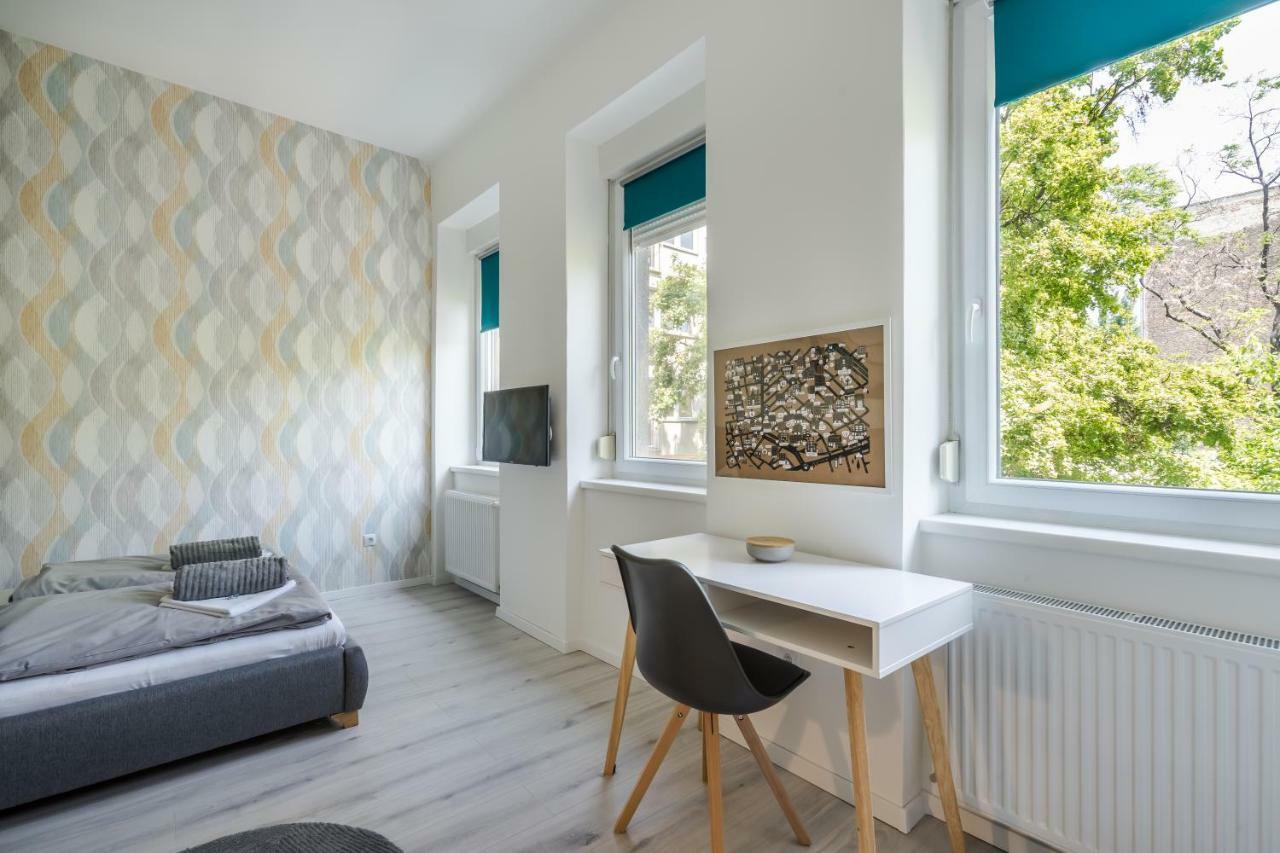 Bpr Color Fusion Home With A/C Budapest Extérieur photo
