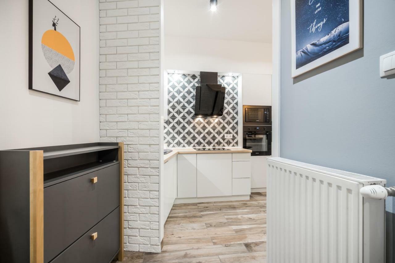 Bpr Color Fusion Home With A/C Budapest Extérieur photo
